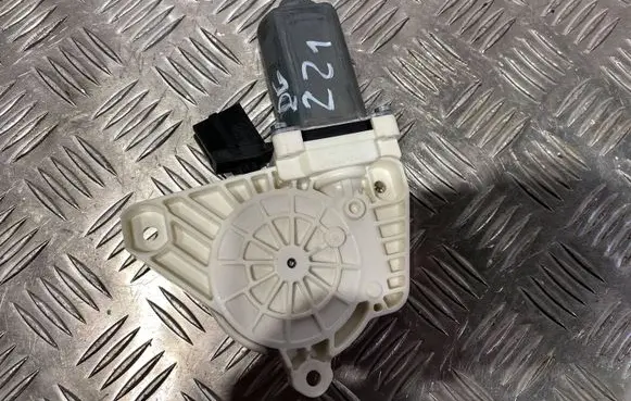 Mercedes-Benz S W221 Rear door window regulator motor A2218202842