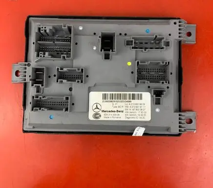 Mercedes-Benz E W213 Central body control module A2139009829