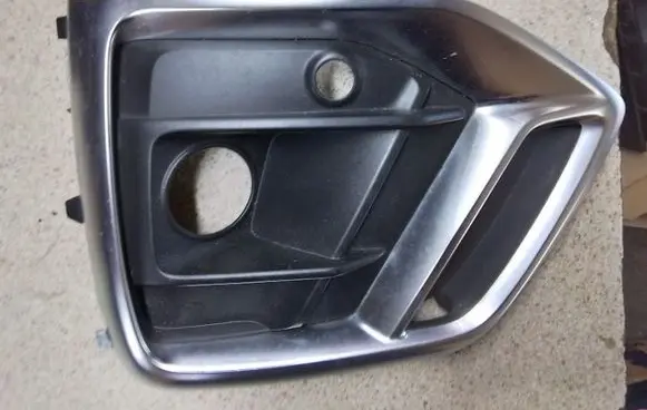 Audi Q5 SQ5 Front bumper lower grill 80F807679