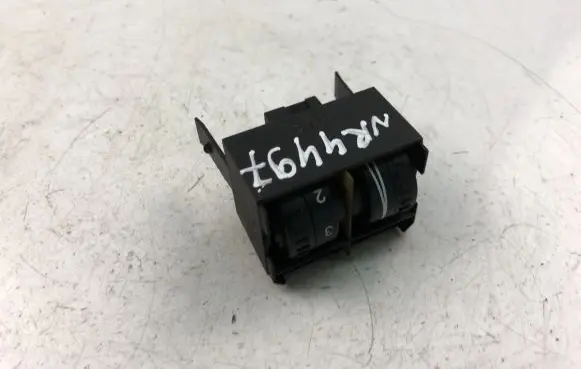 Volkswagen Touran I Light switch 1T0941333