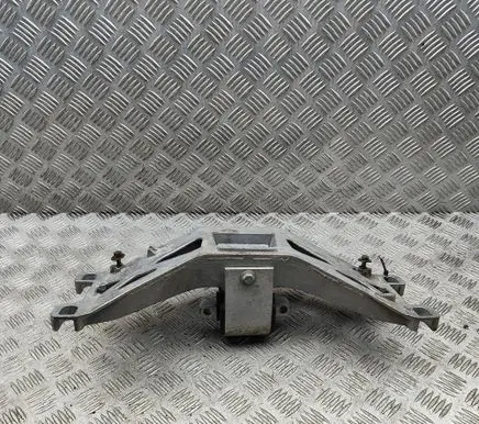 Jaguar F-Pace Gearbox mounting bracket GX735060CB GX736A026CC