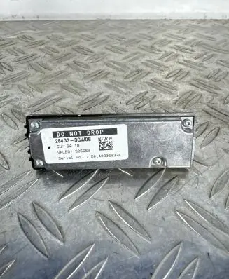 Windshield/windscreen camera