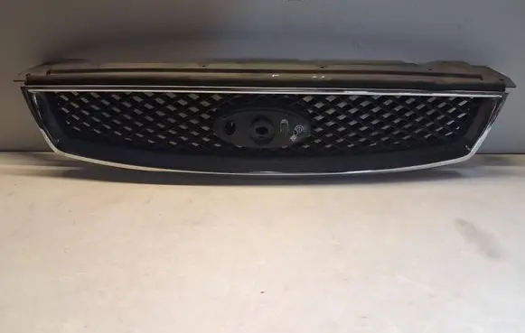 Ford Focus Front grill 4M518138BC 4M518200D 4M518200C