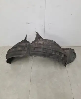 Audi Q3 8U Front wheel arch liner splash guards 8U0821172C