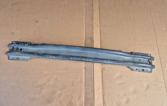Volvo V70 Front bumper cross member 30791152
