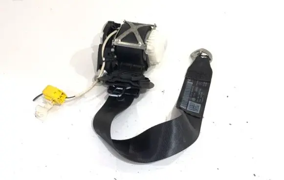 Volkswagen PASSAT B7 Front seatbelt 3C1857706R
