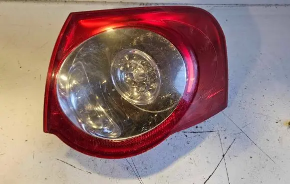 Volkswagen PASSAT B6 Rear/tail lights 3C9945096