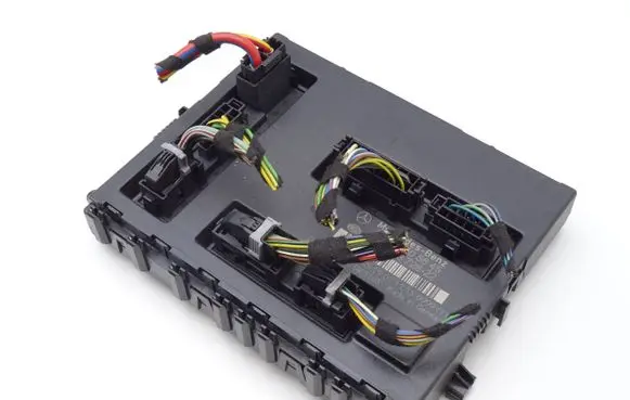 Mercedes-Benz B W245 Comfort/convenience module A1695405645