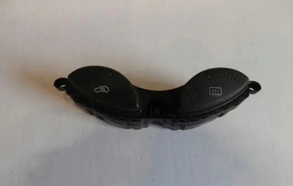 Ford Focus Tailgate/trunk/boot open switch 98AG18C621AGMK1