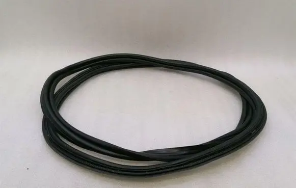 Mercedes-Benz CLS C218 X218 Seal rubber (tailgate) A2187500198