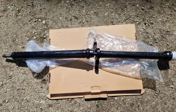 Audi A4 S4 B9 Drive shaft (set) 8W0521101