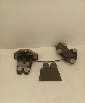 Volvo XC60 Tailgate/trunk/boot lock/catch/latch 31484236