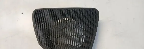 Chevrolet Corvette C7 Front door speaker cover trim AMH24167