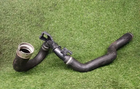 Buick Encore I Intercooler hose/pipe 95135162 55568175 0281006077