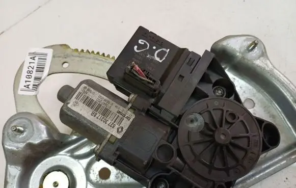 Renault Scenic III - Grand scenic III Rear door window regulator motor 827303178R