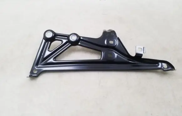 BMW X1 F48 F49 Fender mounting bracket 7329448