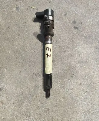 KIA Sorento Fuel injector 0445110275