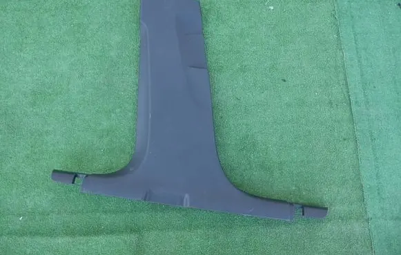 Audi Q2 - (B) pillar trim (bottom) 81A867239