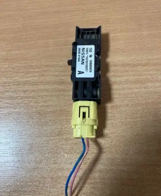 Nissan Note (E11) Airbag deployment crash/impact sensor 0285003019 102915 98830AY00A
