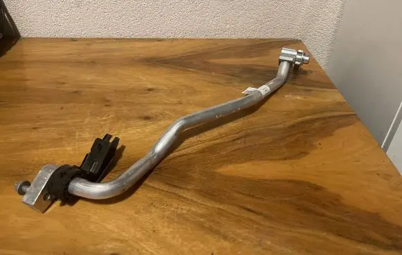 Ford Puma Air conditioning (A/C) pipe/hose L1BH19N617AD