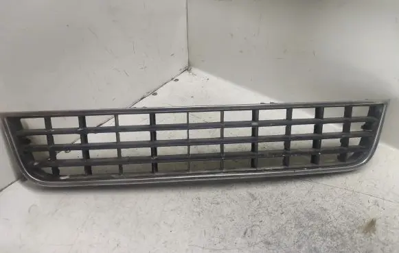 Audi A6 S6 C5 4B Front bumper lower grill