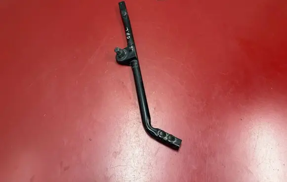 Chrysler Pacifica Radiator support slam panel bracket 68231357AB