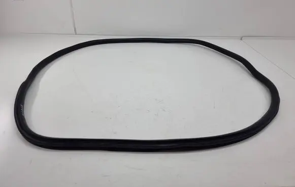 Mercedes-Benz CLA C118 X118 Rubber seal front door (on door) 
