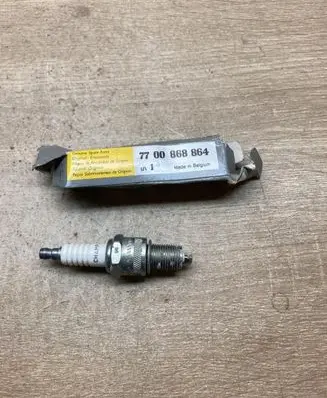 Renault 19 Spark plug 7700868864