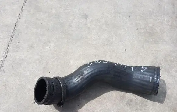 Volvo S40 Intercooler hose/pipe