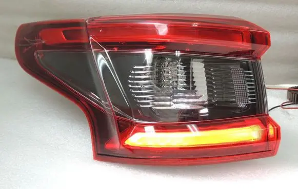 Nissan Qashqai Rear/tail lights 26555HV00A