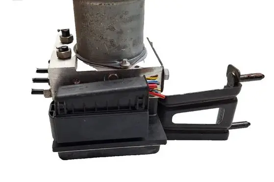 BMW 3 E90 E91 ABS Pump 6762059