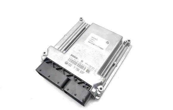 BMW 5 E60 E61 Engine control unit/module 7797609 0281012091