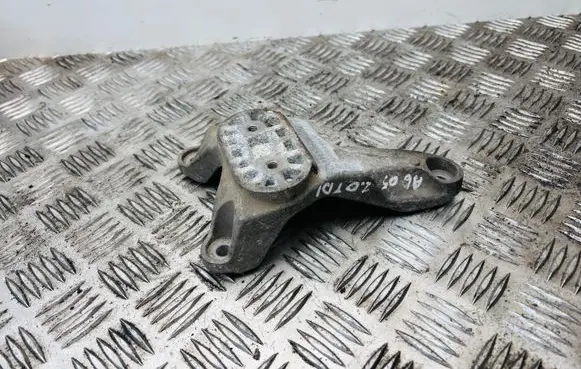 Audi A6 S6 C6 4F Gearbox mounting bracket 4F0399115AR