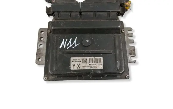 Nissan Micra Engine control unit/module MEC32040