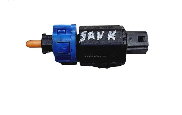 Clutch pedal sensor