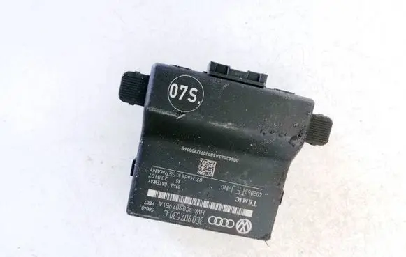 Volkswagen PASSAT B6 Other control units/modules 3c0907530c 3c0907951a