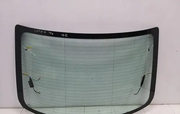 Volkswagen Jetta VI Rear windscreen/windshield window 