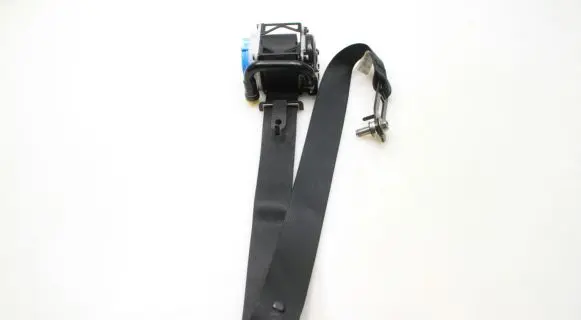Mazda 3 II Front seatbelt TKAH2EH958