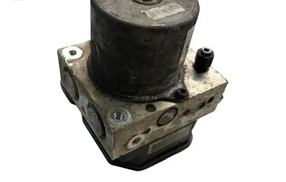 Hyundai i40 ABS Pump A1000635AEE BE60031550 15EGAE111124C15