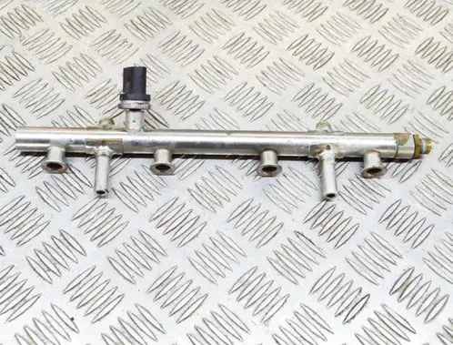 Audi A3 S3 8V Fuel main line pipe 06J906051F 06K133317G