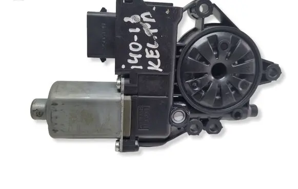 Hyundai i40 Front door window regulator motor 