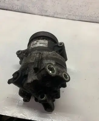Opel Zafira C Air conditioning (A/C) compressor (pump) 401875950