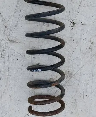 Ford Mondeo Mk III Rear coil spring 1360354