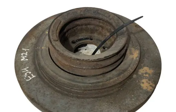BMW 5 E34 Crankshaft pulley