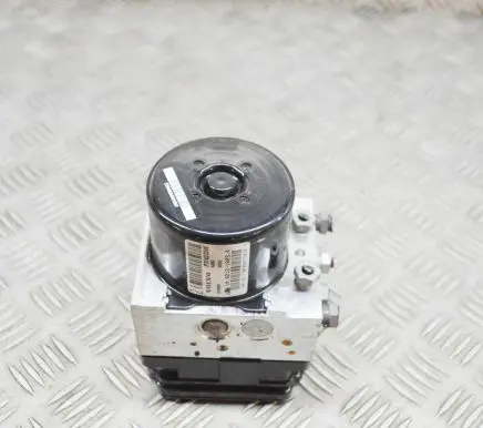 Volvo XC60 ABS Pump P31423348 31423348