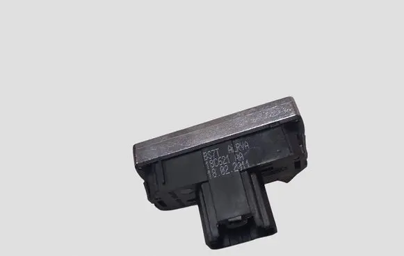 Ford Mondeo MK IV Windscreen/window heater switch 18C621AA