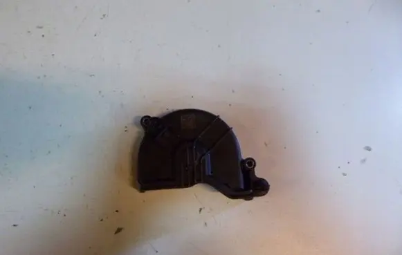 Volkswagen Golf VII Timing belt guard (cover) 04E109121B