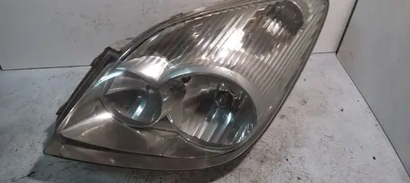 Toyota Corolla Verso E121 Headlight/headlamp 1366 1367 1368