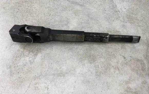 BMW 3 E46 Steering column universal joint 130405 A387 52468872