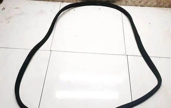 Mercedes-Benz E W211 Rubber seal front coupe door 
